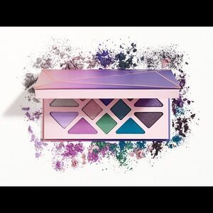 Moonlight Crystal Gemstone Palette By ATHR Beauty